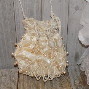 HAND BAG FAUX PEARLS OFF WHITE  WEDDING EVENING OUT
